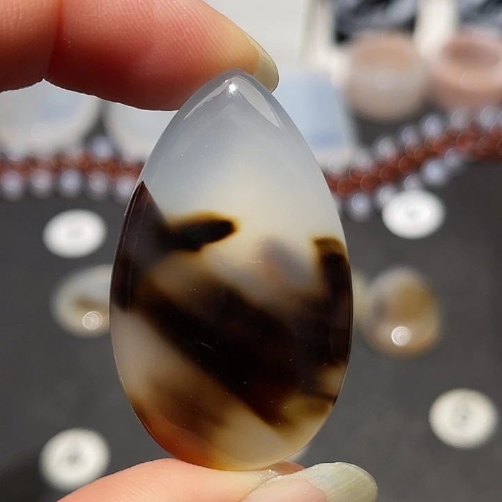 玛瑙/玉髓未镶嵌吊坠(不含链)