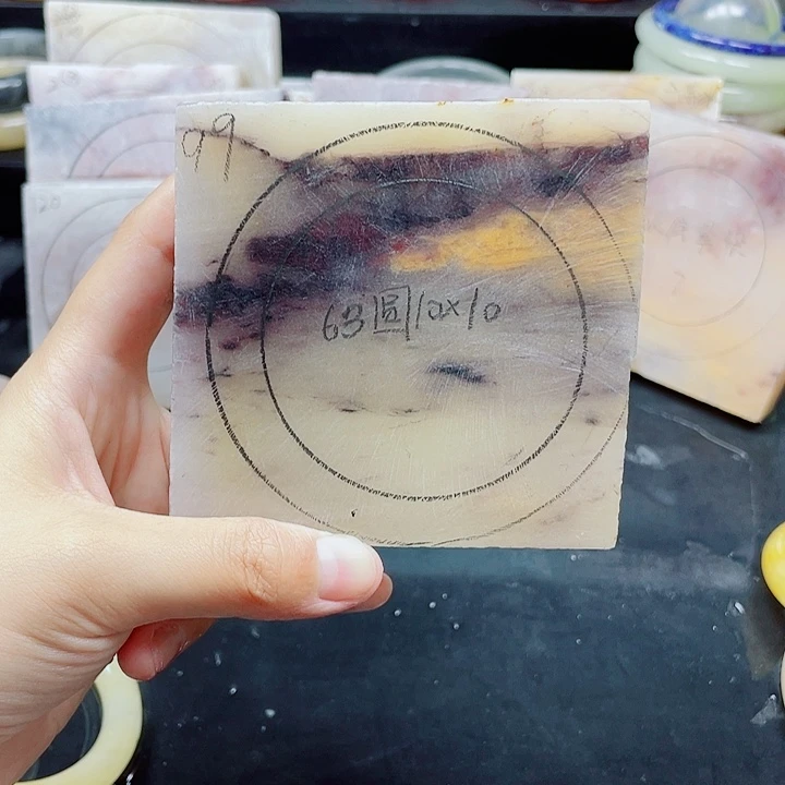 石英质玉手镯未镶嵌定制