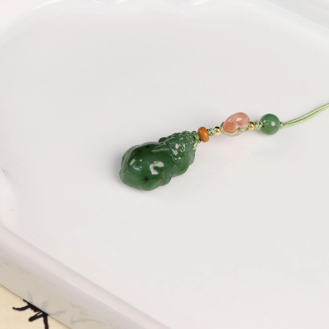 和田玉小貔貅手机挂件（多样性发一）