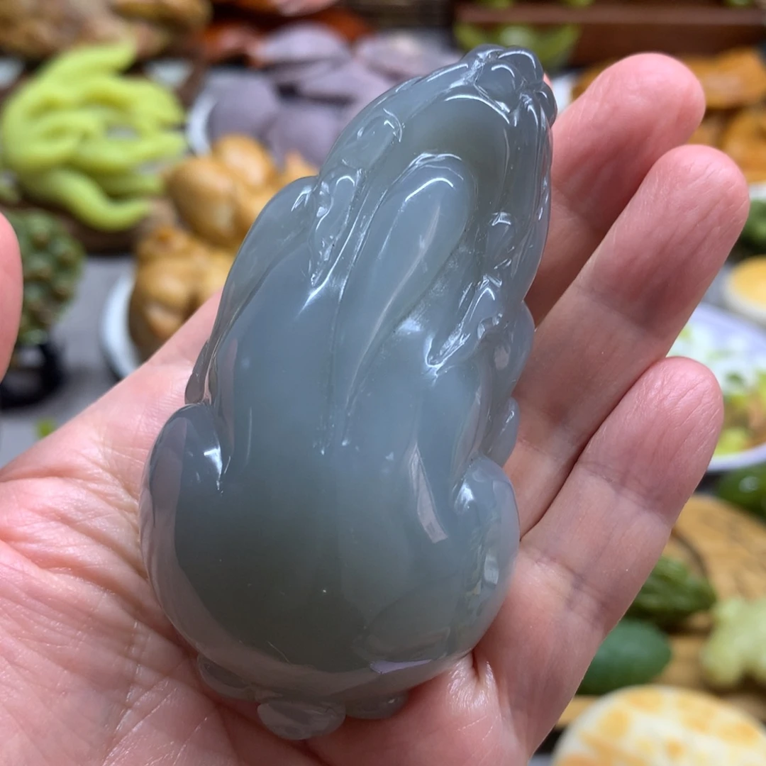 蛇纹石玉未镶嵌摆件