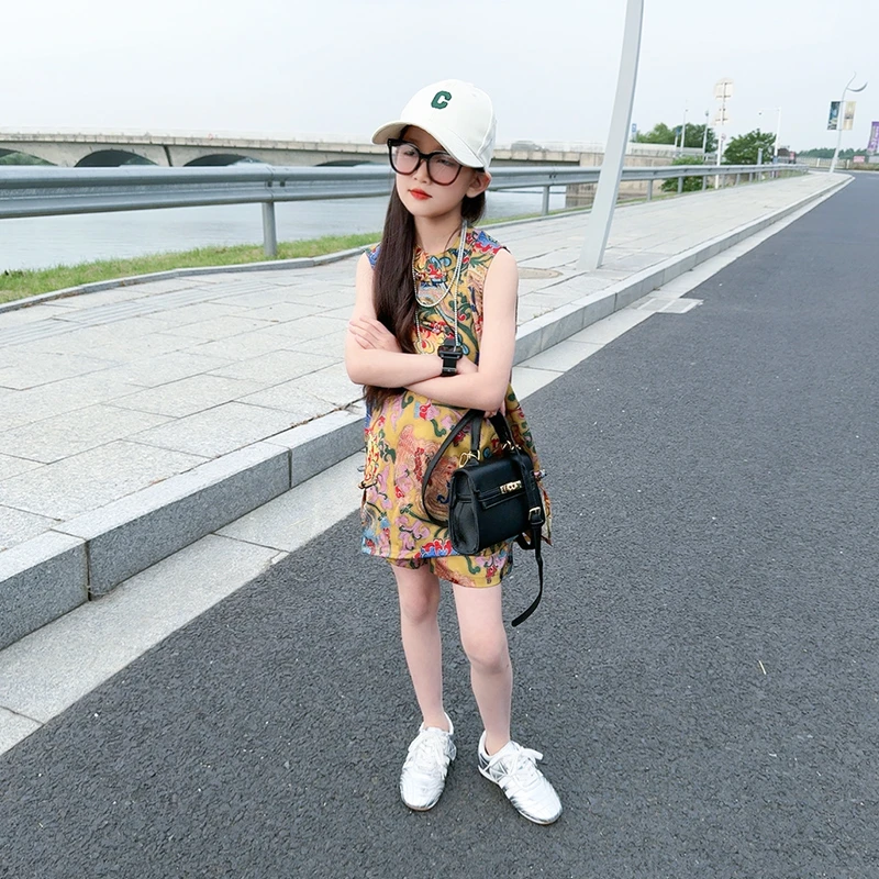 女童国风套装2025新款夏装大儿童古风旗袍无袖上衣短裤夏季两件套