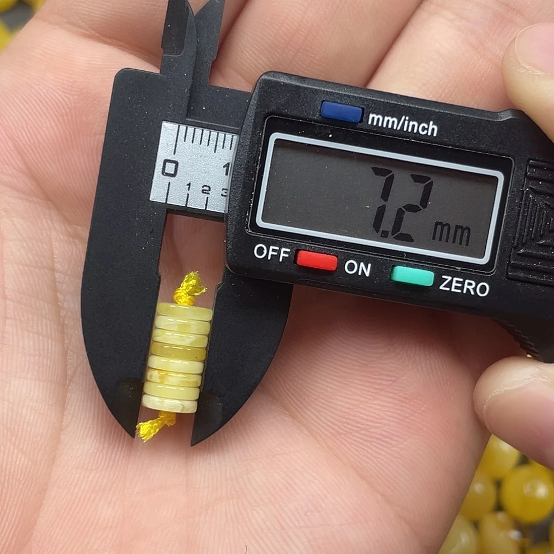 未镶嵌蜜蜡珠宝奇石