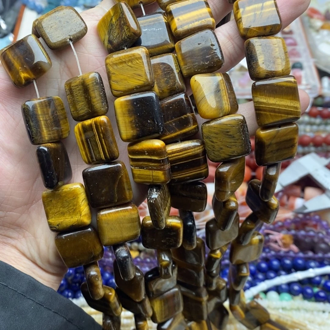 玛瑙/玉髓未镶嵌珠宝半成品一条天然微瑕6×18黄虎石方片