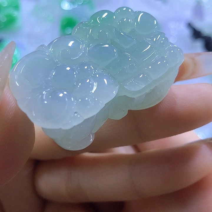 颈饰未镶嵌翡翠天然翡翠A货吊坠