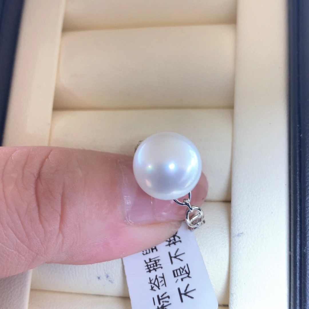 18K金镶嵌戒指海水珍珠