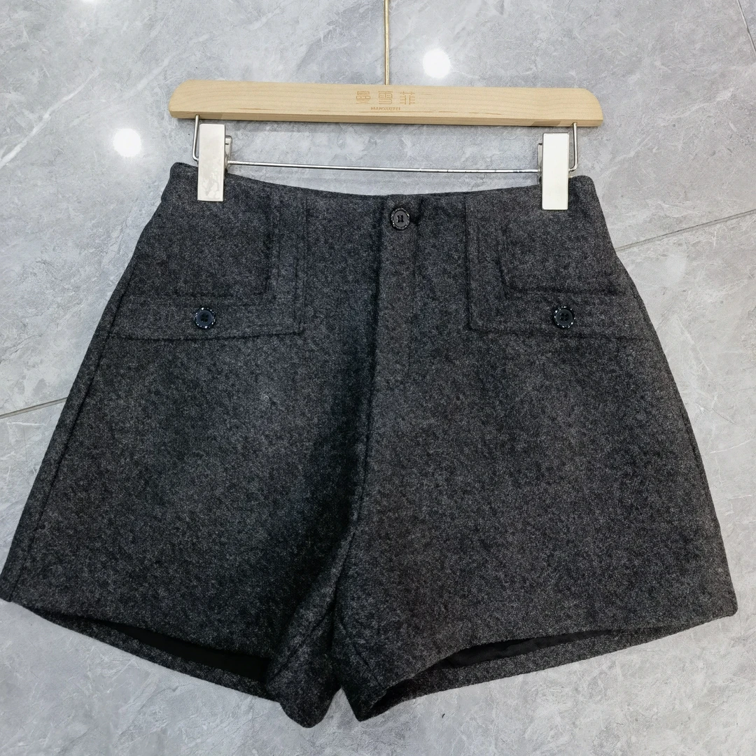 曼雪菲纹理感磨毛短裤