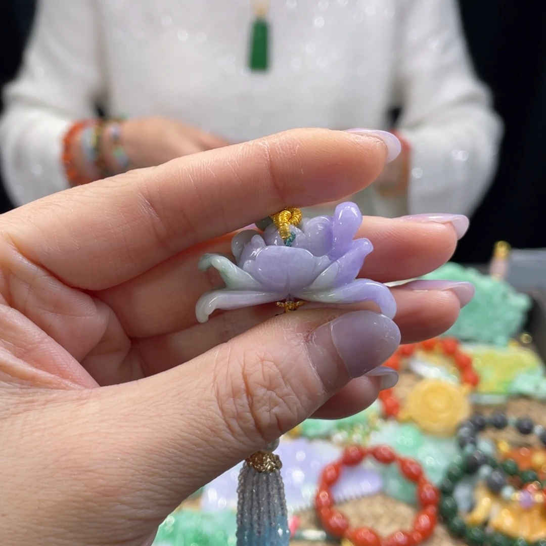 翡翠颈饰未镶嵌悦*愉代编织