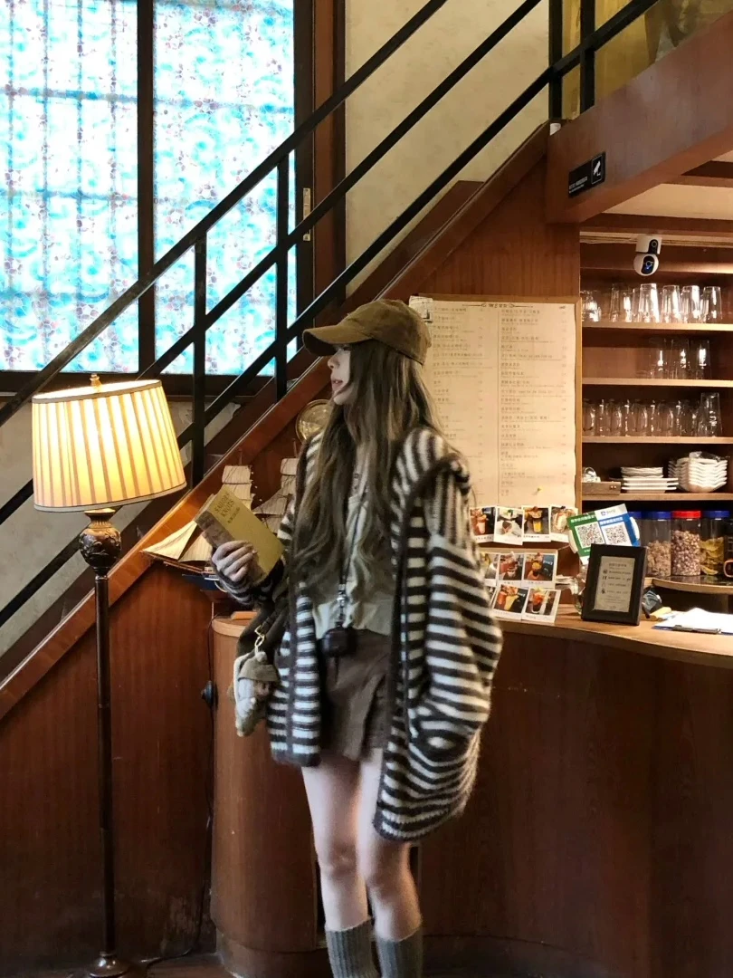 韩系慵懒风软糯条纹连帽针织开衫女春秋2025新款宽松百搭毛衣外套