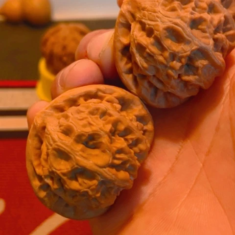 海***。文玩核桃把件宫灯