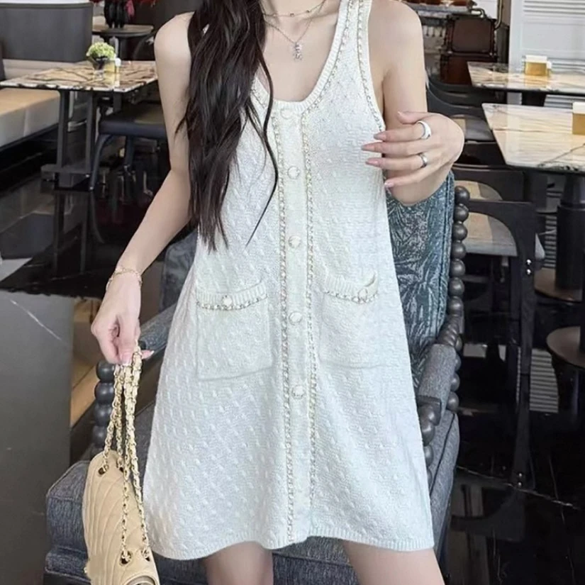 E007~双半月香~白色金属连衣裙