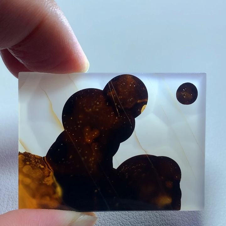 玛瑙/玉髓颈饰未镶嵌澳****店