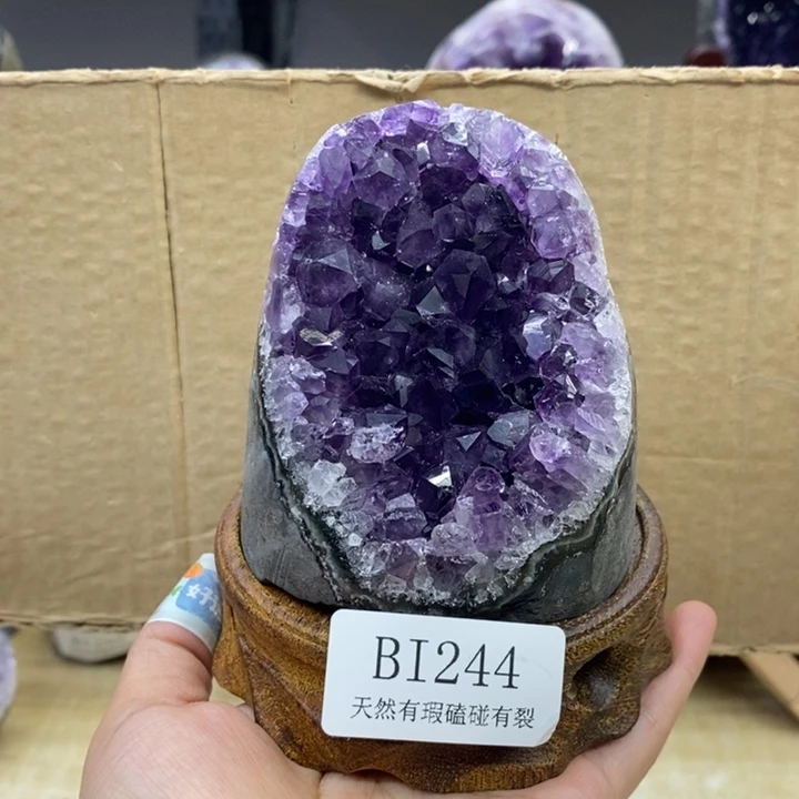 未镶嵌大型摆件（非配饰）水晶