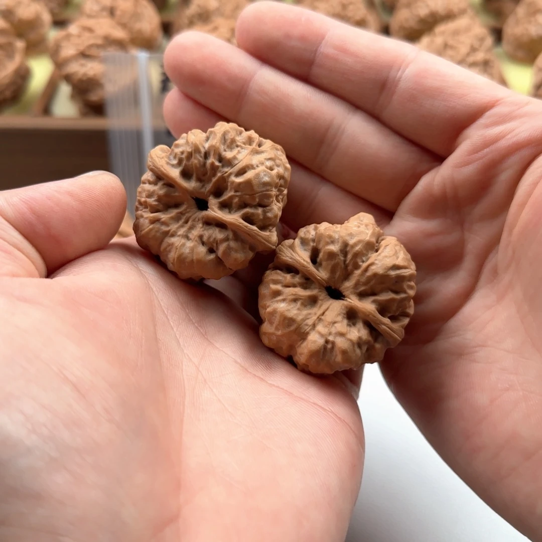 ****、把件核桃延庆蛤蟆