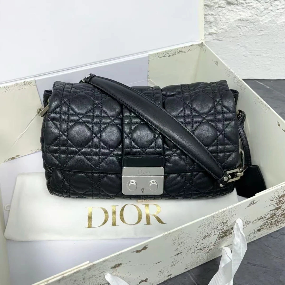 95新 DIOR/迪奥 C8877432614 黑链条包/非真假不退补不换