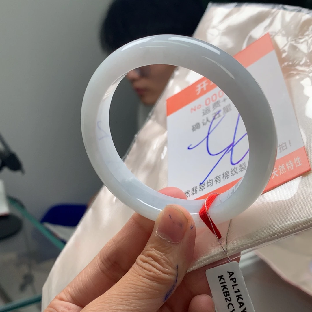 翡翠未镶嵌手镯jc