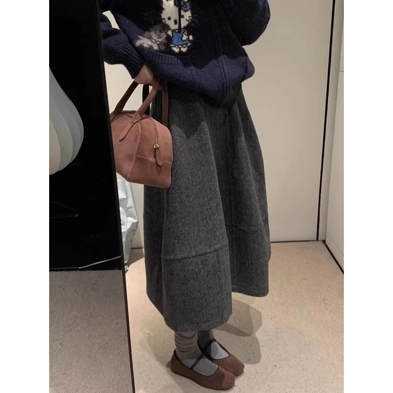 深灰色毛呢半身裙女秋冬2025新款a字伞裙中长款蓬蓬泡泡花苞裙子