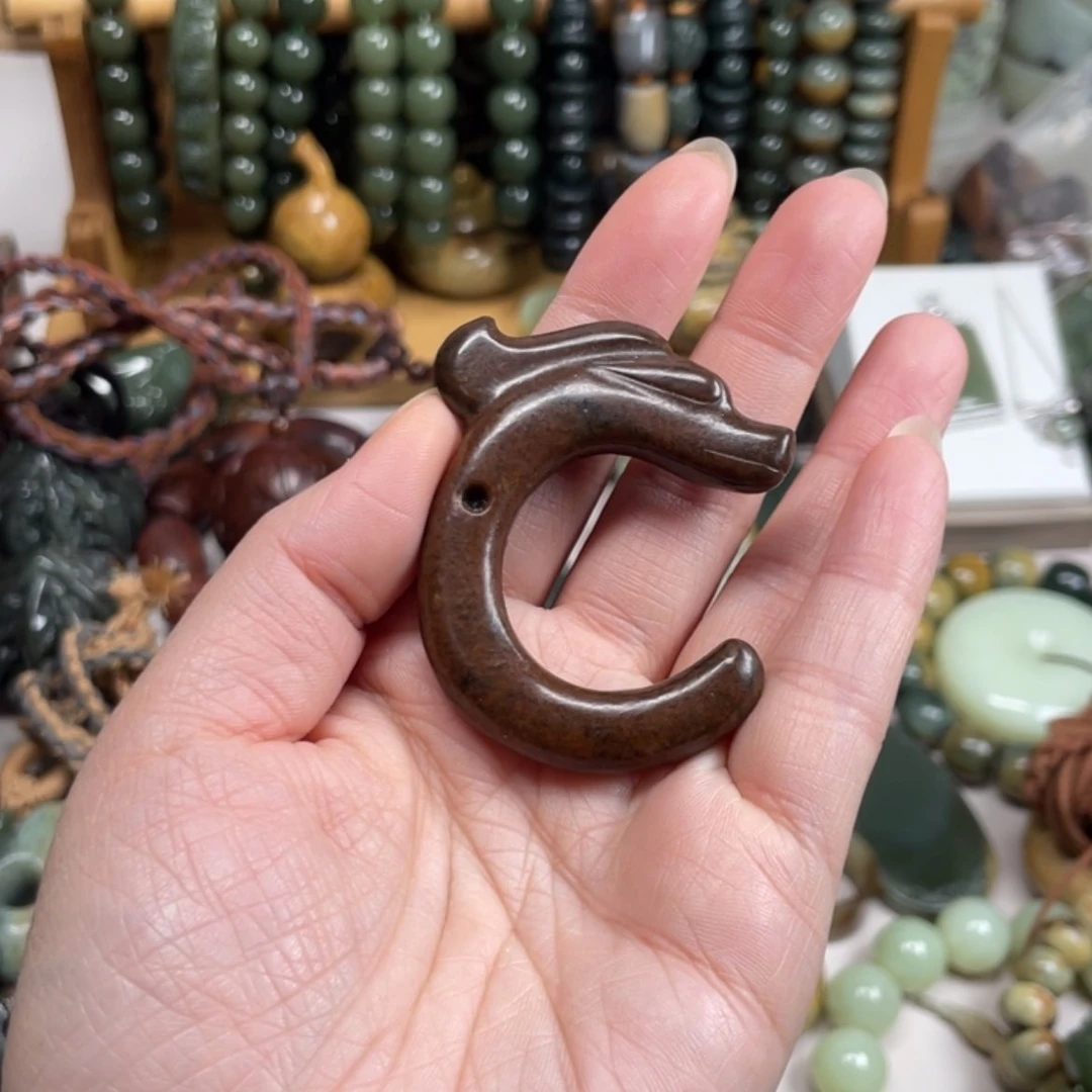 【闪购商品】岫岩河磨玉（透闪石质玉）挂件未镶嵌