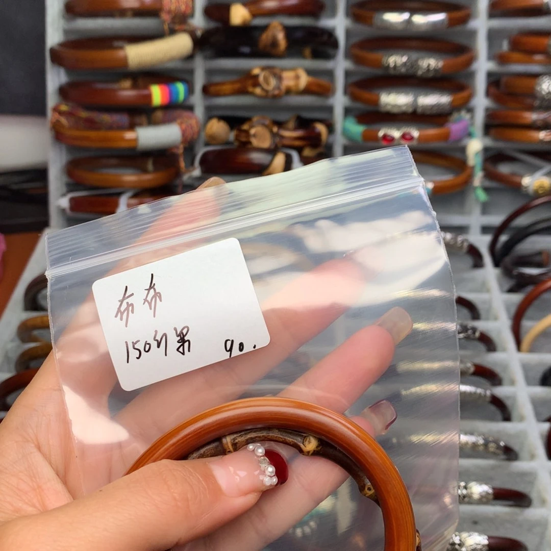 木布****隆。。。。。。。。。。。。。