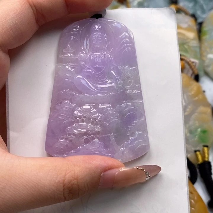 江***浩翡翠未镶嵌颈饰翡翠