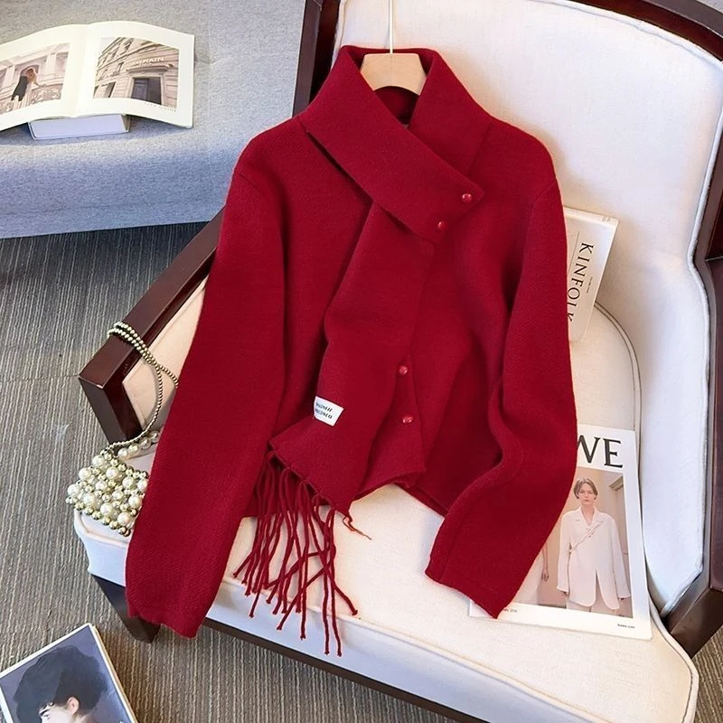 奥莱【万达撤柜】新年战袍圆领针织衫毛衣女2025秋冬季韩系圣诞配围