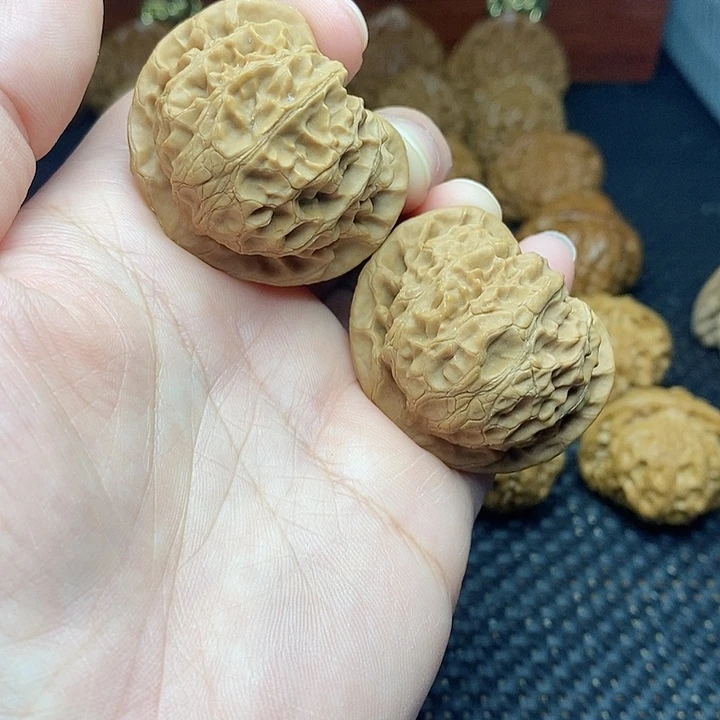 文玩核桃把件42宫灯