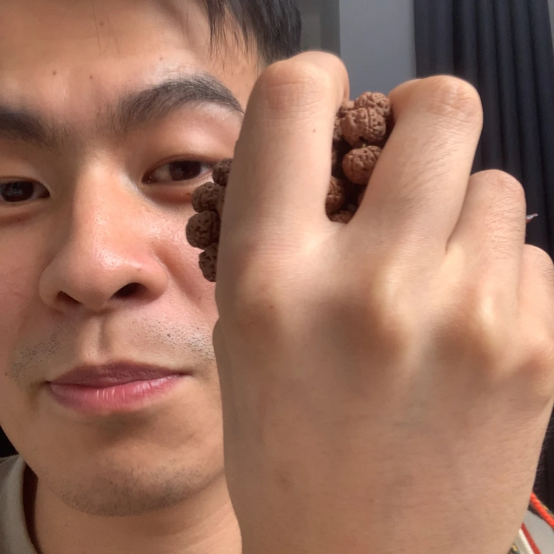 金刚菩提吊坠开播先安排5条小金刚福利