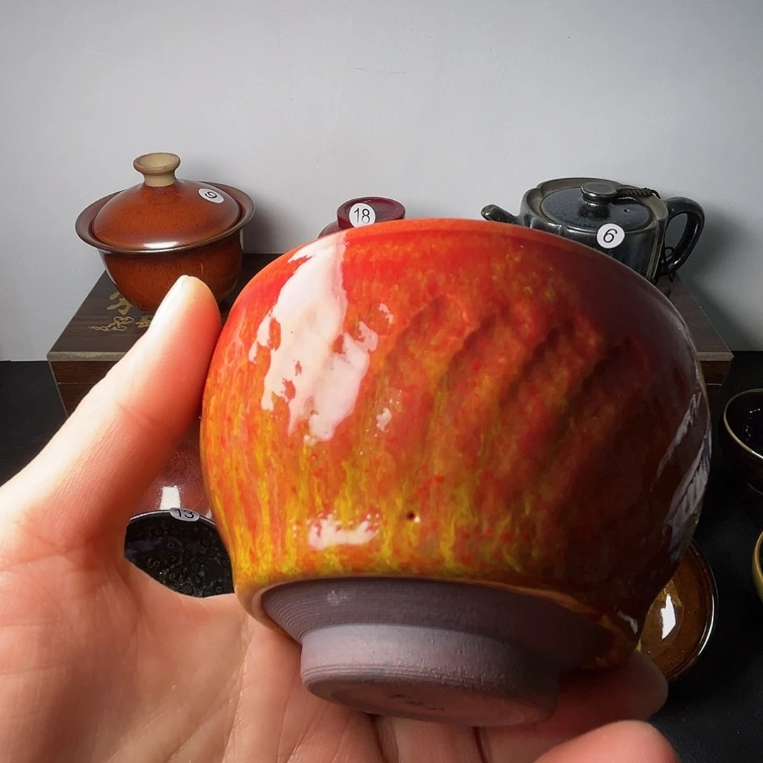 茶盏在你面前都没办法好好