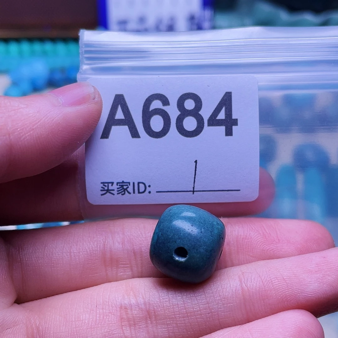 十堰原生态绿石头特色手工配饰