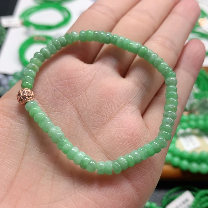 翡翠未镶嵌手链翡翠
