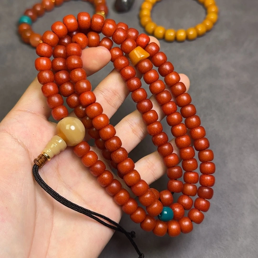 吊坠菩提根/象牙果?