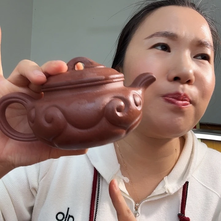 岁***流茶壶紫砂紫泥微瑕仿古如意300cc