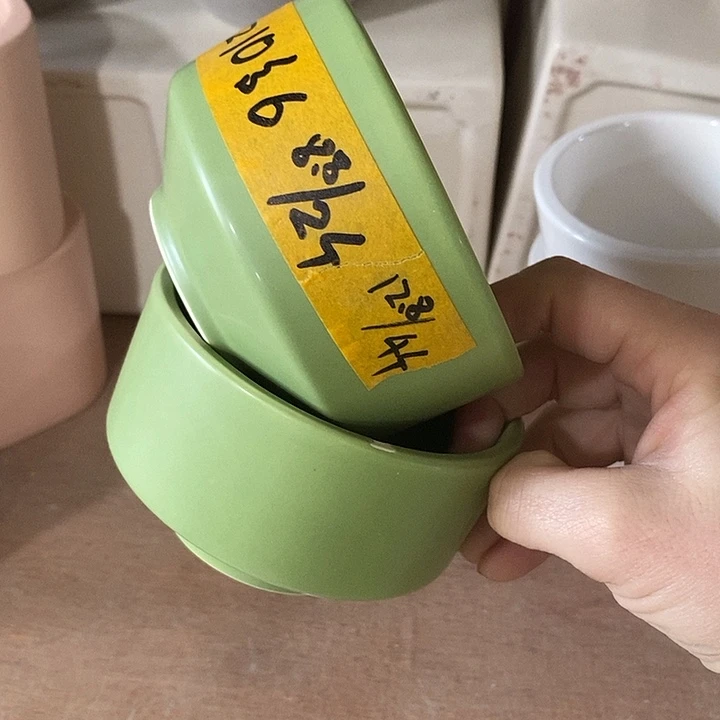 摆件陶陶盆有孔 瑕疵针孔漏釉介意勿拍外口 10外高6