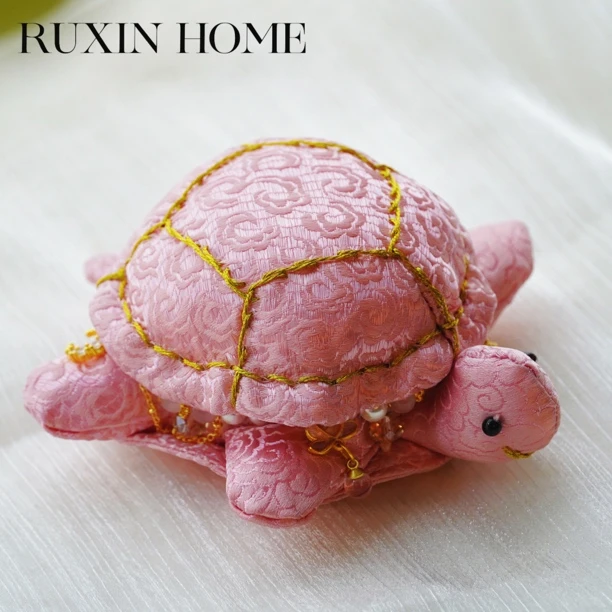 如馨·手工刺绣金龟茶宠 粉色 WXT-8807
