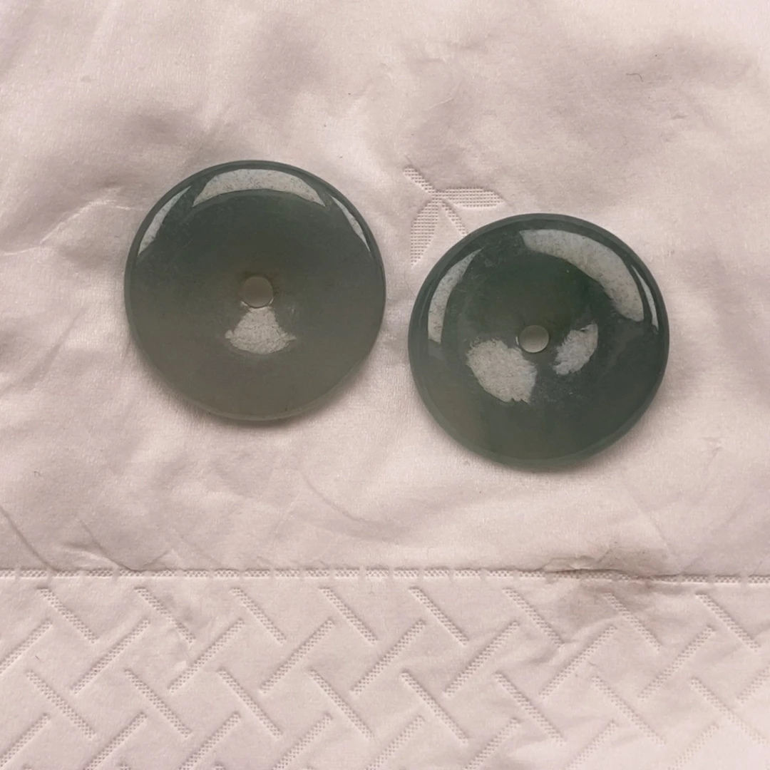 翡翠未镶嵌颈饰                10