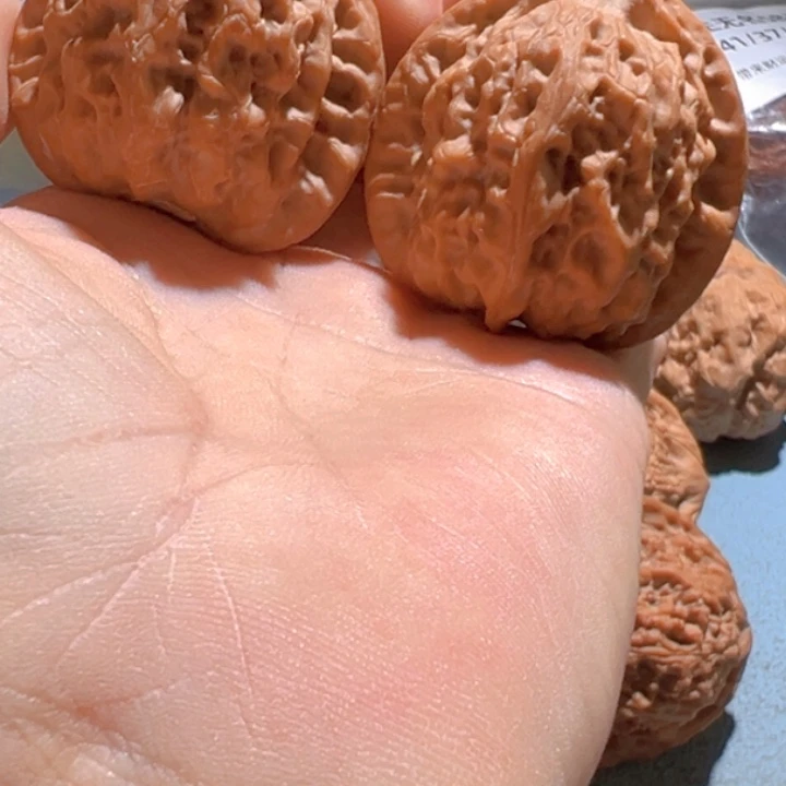 文玩核桃吊坠佛肚42