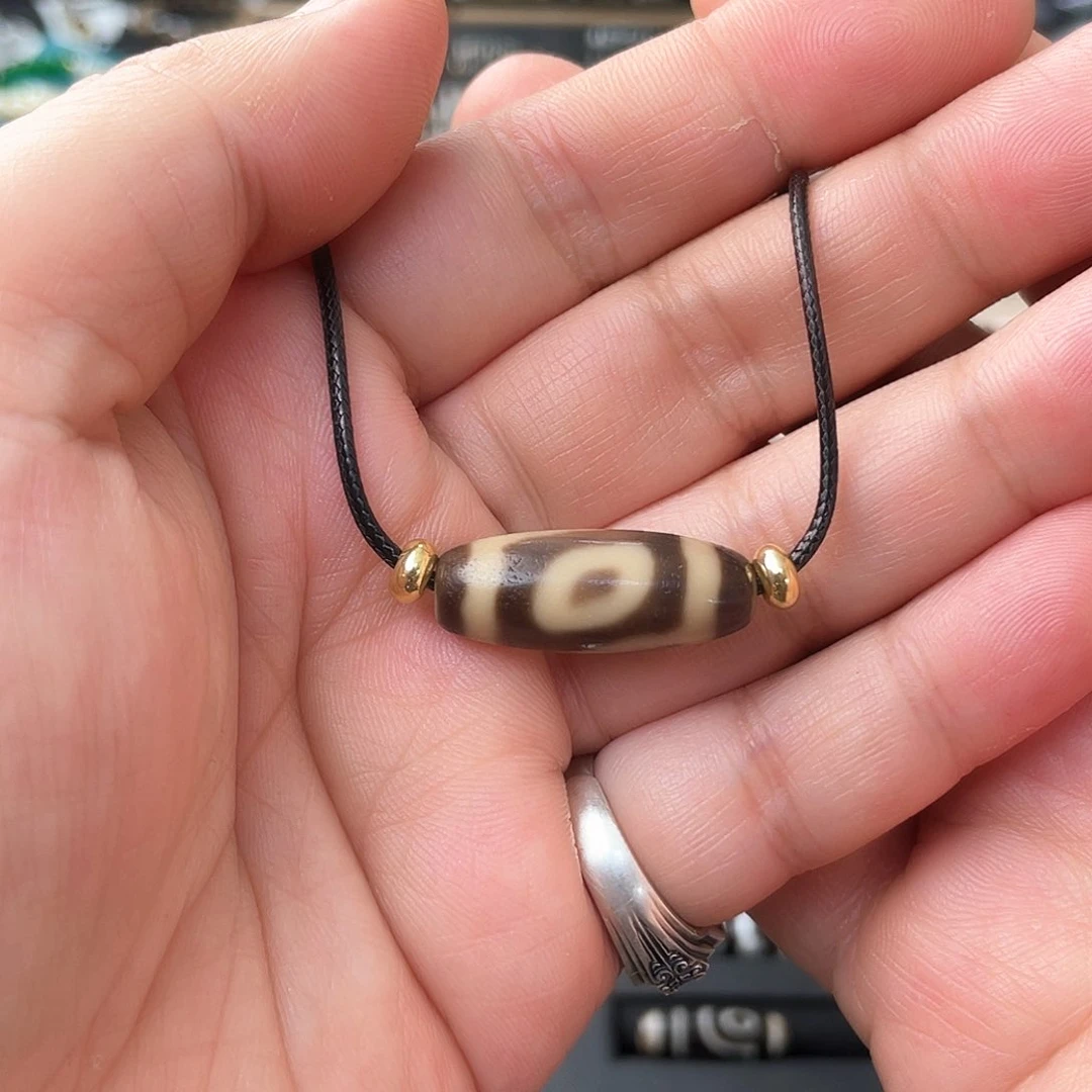 玛瑙/玉髓颈饰未镶嵌大***卍