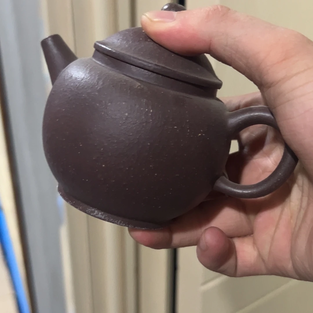 茶壶紫砂紫砂的味道很