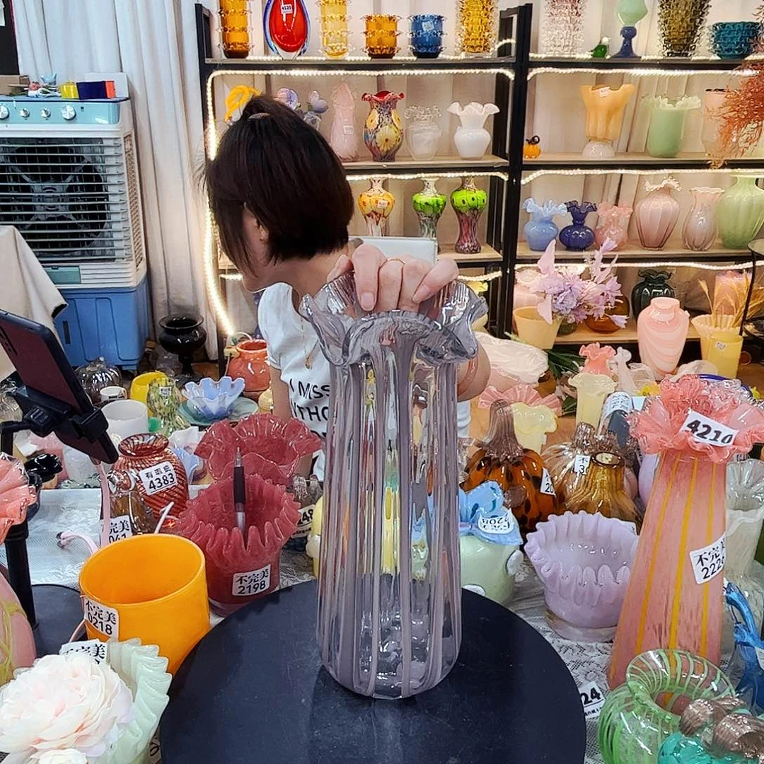 琉璃花瓶摆件不完美