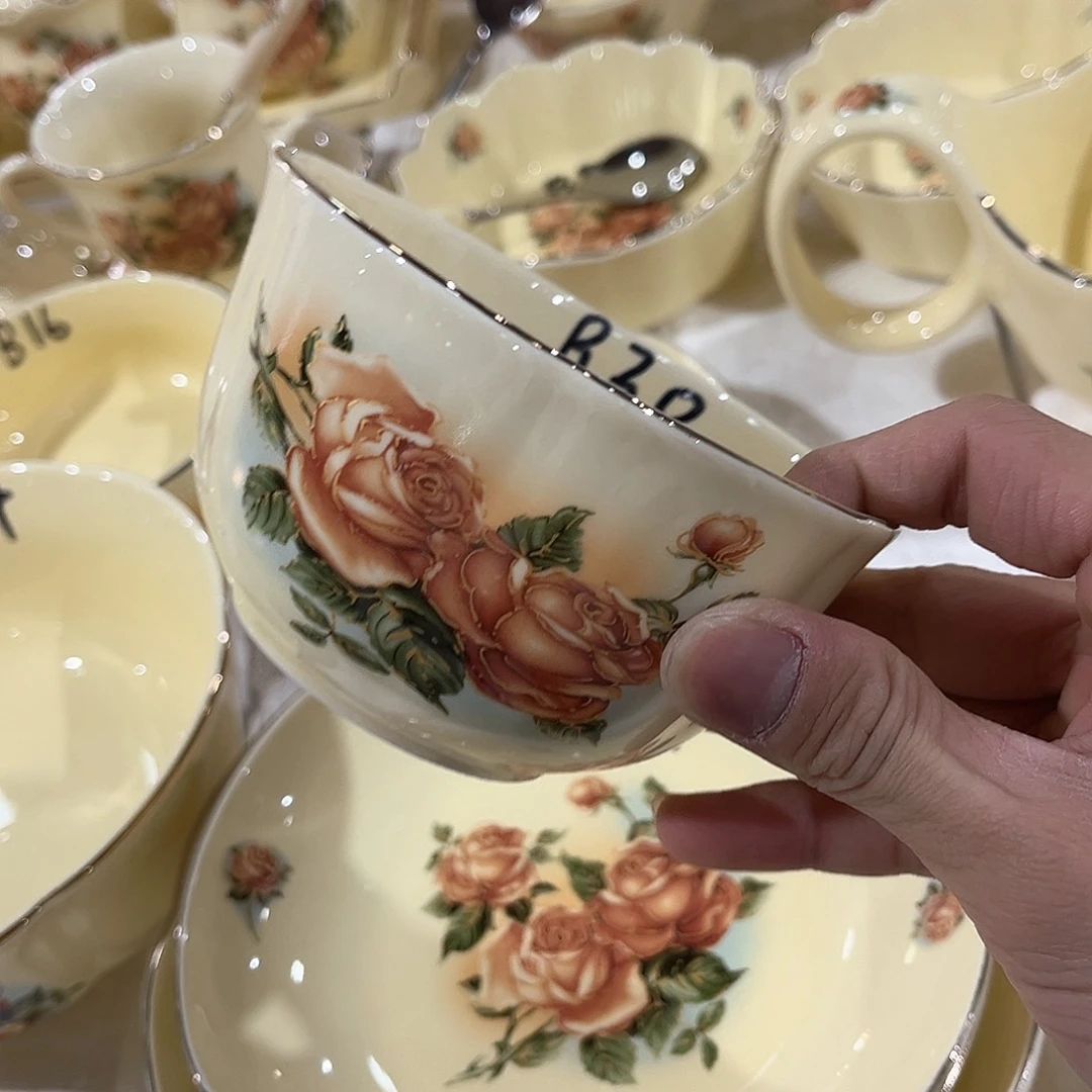 陶瓷………………………………