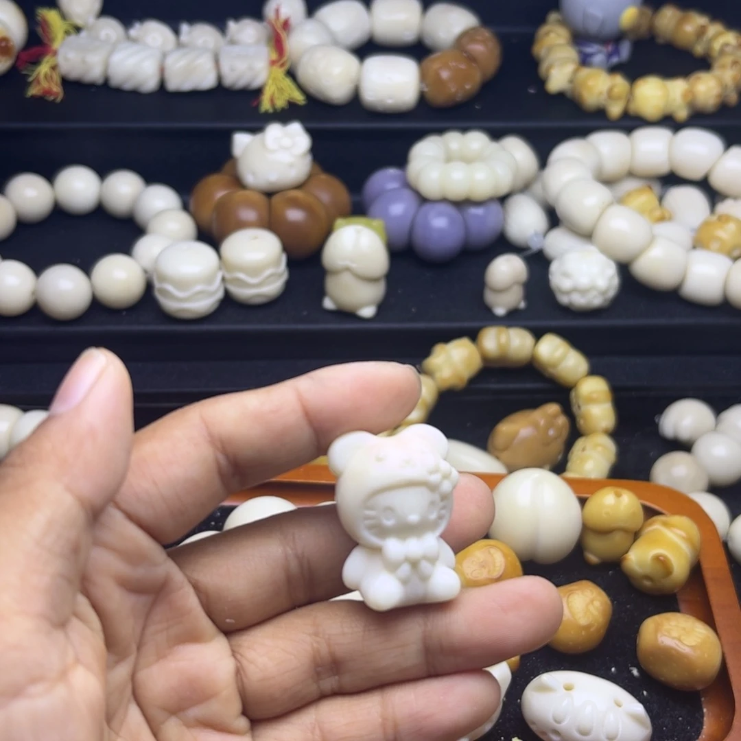 十****吊坠菩提根/象牙果