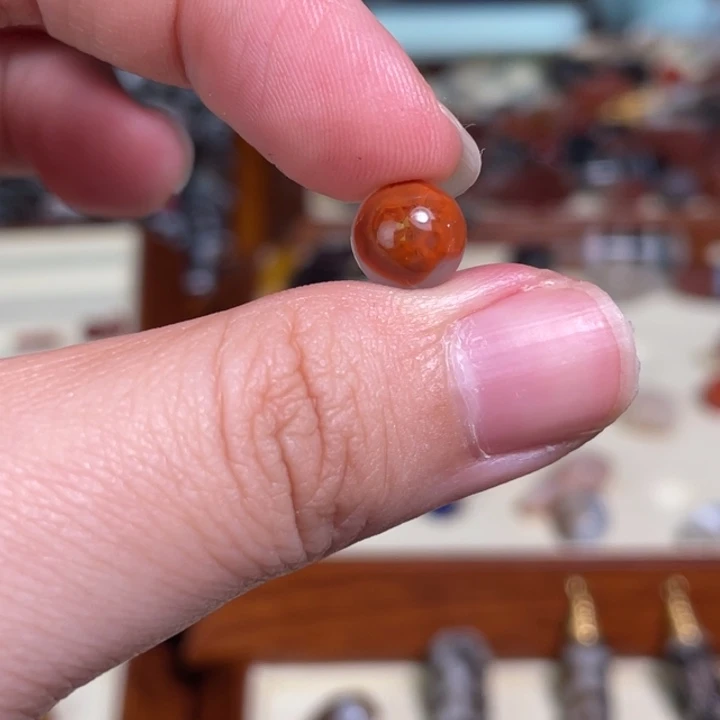 南红玛瑙未镶嵌颈饰73