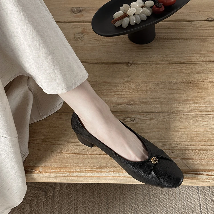 【跟高4CM】春季羊/猪/羊山茶花蝴蝶结浅口粗跟懒人鞋中跟女单鞋