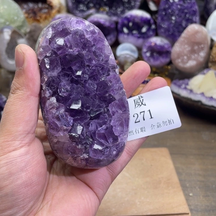 未镶嵌珠宝半成品水晶