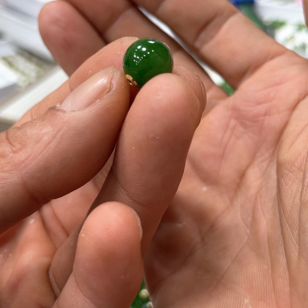 和田玉（碧玉）18K金镶嵌颈饰