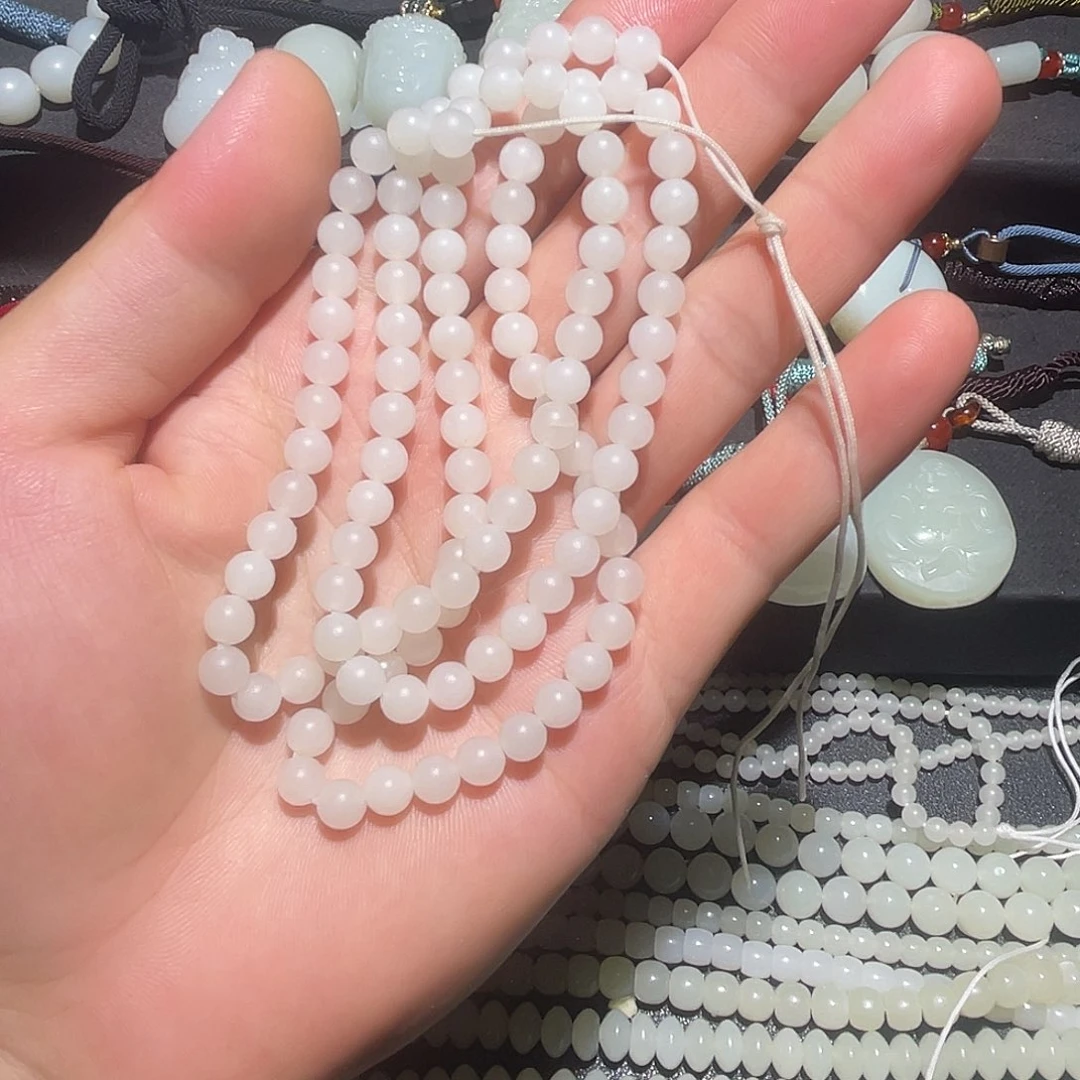 和田玉未镶嵌颈饰卡6/108颗