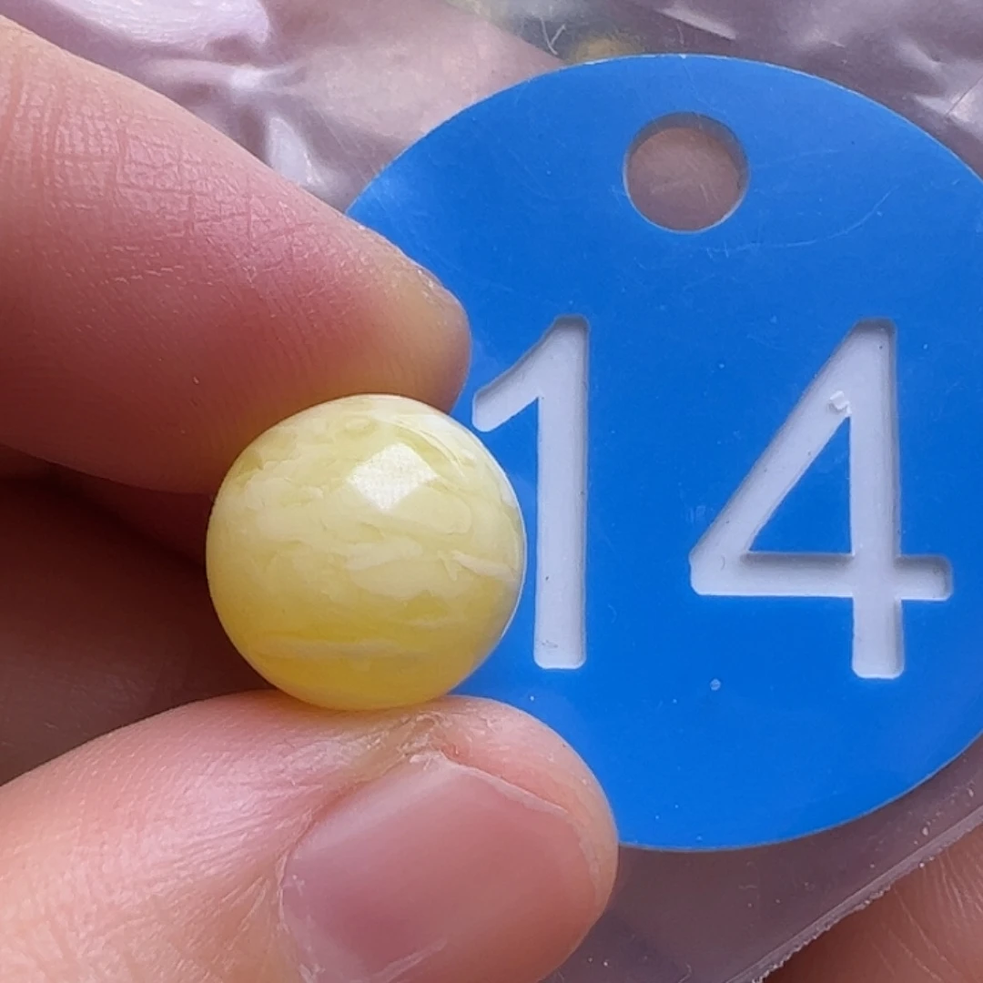 蜜蜡未镶嵌珠宝奇石11.5m m