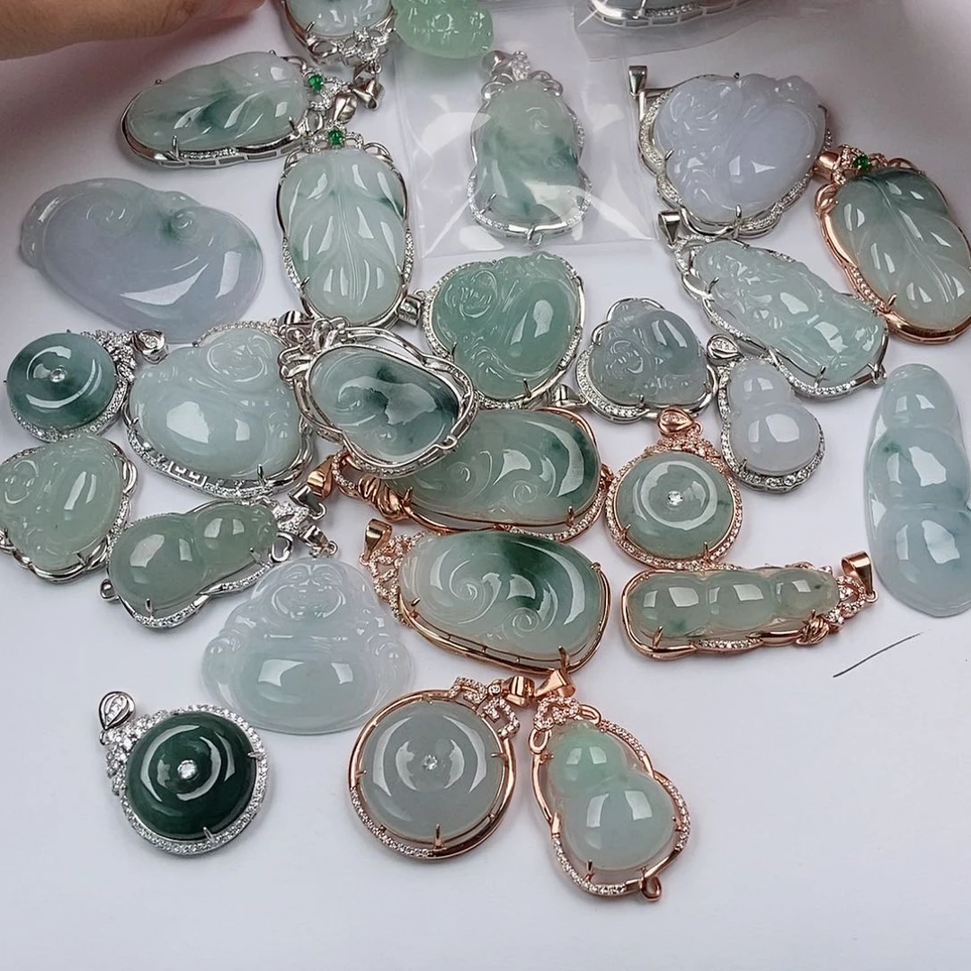 翡翠未镶嵌颈饰翡翠