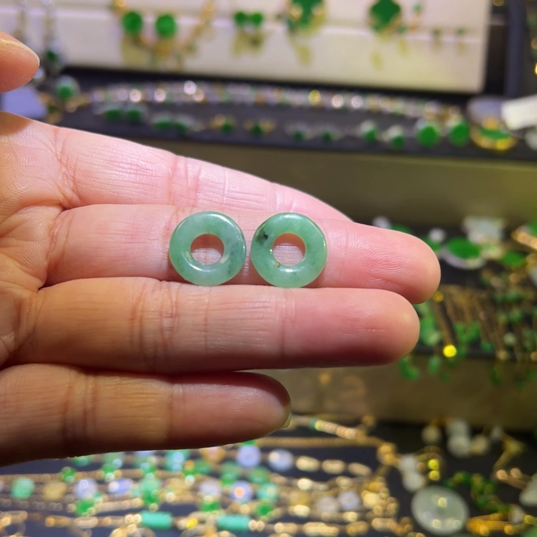 颈饰未镶嵌翡翠甜甜圈