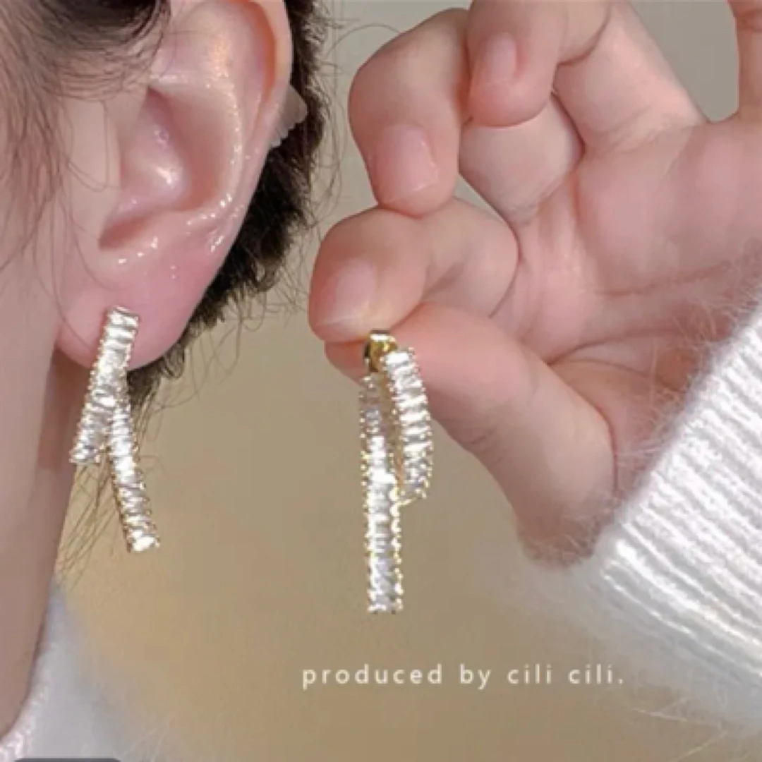 铜合金耳饰 无耳洞蚊香盘耳夹方形闪锆高级感日韩女耳夹气质网红