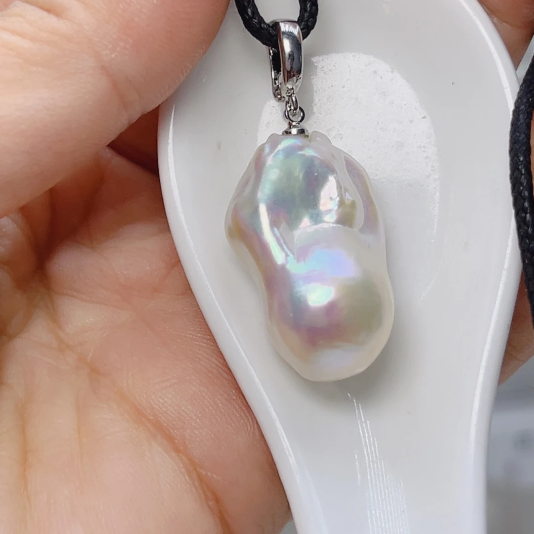 颈饰未镶嵌淡水珍珠